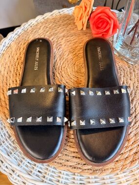 Sincerely Jules Black Studded Slide Sandals with Silver Pyramid Studs